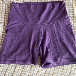 TNA purple workout shorts 👾